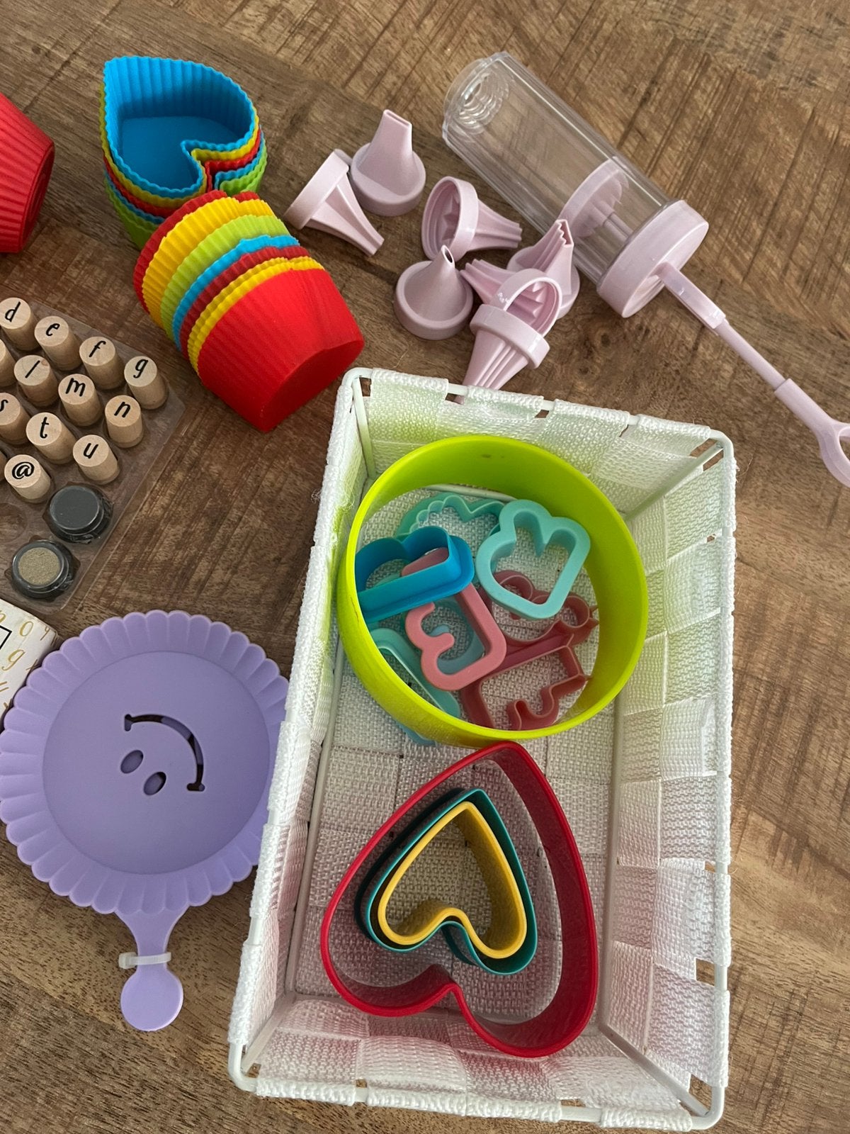 Bakkenvormpjes cupcake silicoon setje, Hobby en Vrije tijd, Taarten en Cupcakes maken, Ophalen, Zo goed als nieuw, Cupcakes, Bakvorm
