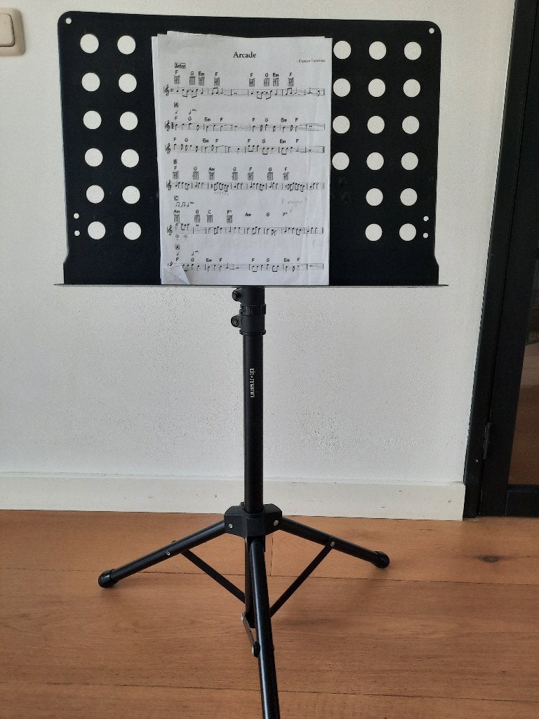 Muziekstandaard Thomann, Ophalen, Zo goed als nieuw, Muziekstandaard