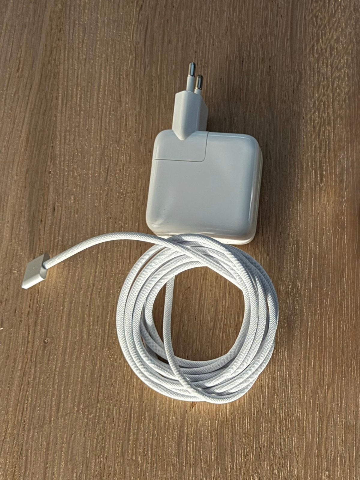 Apple 35W USB-C Adapter + MagSafe 3 kabel 2m, Ophalen, Zo goed als nieuw