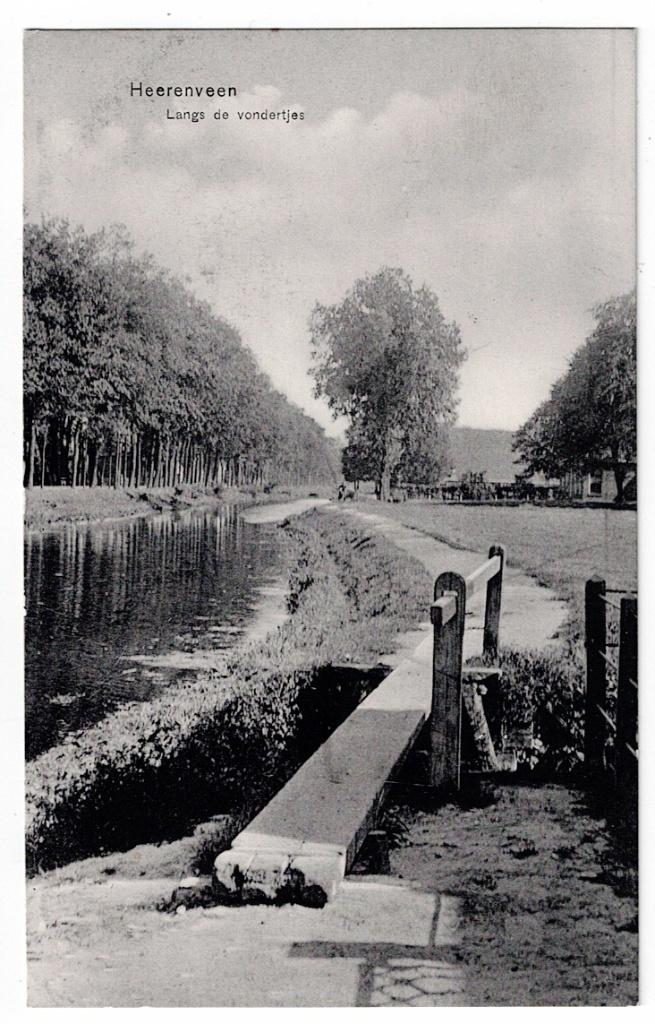Heerenveen. Langs de vondertjes., Ophalen of Verzenden, Voor 1920, Ongelopen, Friesland