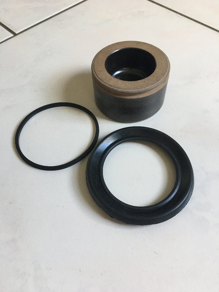 Te koop remklauw revisie set (kunststof) Dodge w200 d200, Ophalen of Verzenden