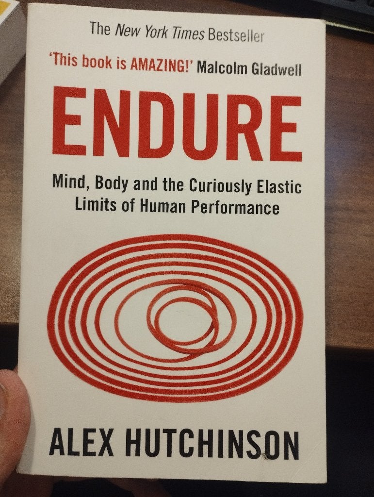 Endure, Boeken, Sportboeken, Gelezen, Alex Hutchingson, Lopen en Fietsen, Ophalen of Verzenden