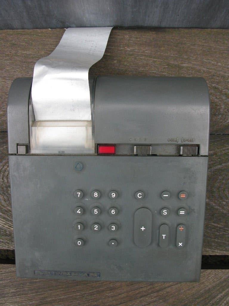 DIVISUMMA 28 CALCULATOR OLIVETTI BELLINI, Antiek en Kunst, Kunst | Designobjecten, Ophalen of Verzenden