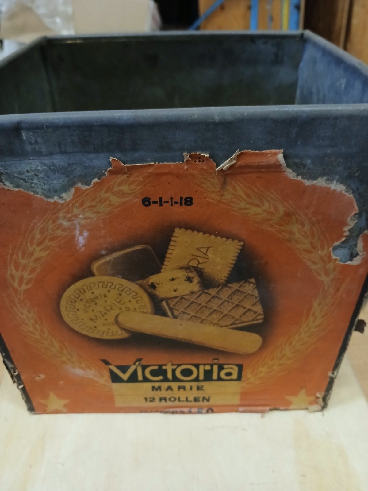 Oud koekblik zonder deksel, Ophalen of Verzenden, Gebruikt, Koek(jes)