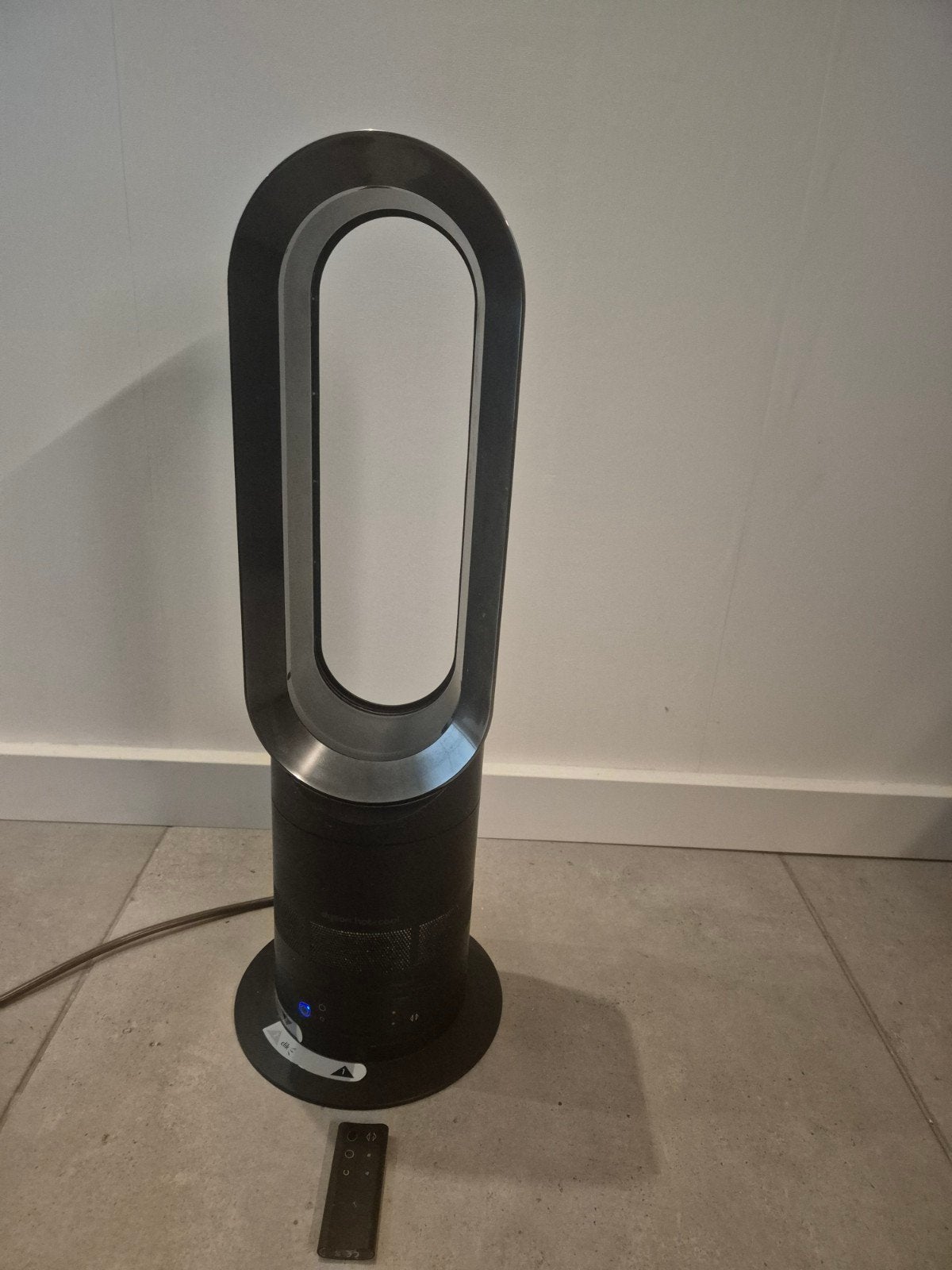Dyson AM05 Hot + Cool ventilator en verwarming, Ophalen, Ventilator met afstandsbediening, Zo goed als nieuw, Torenventilator