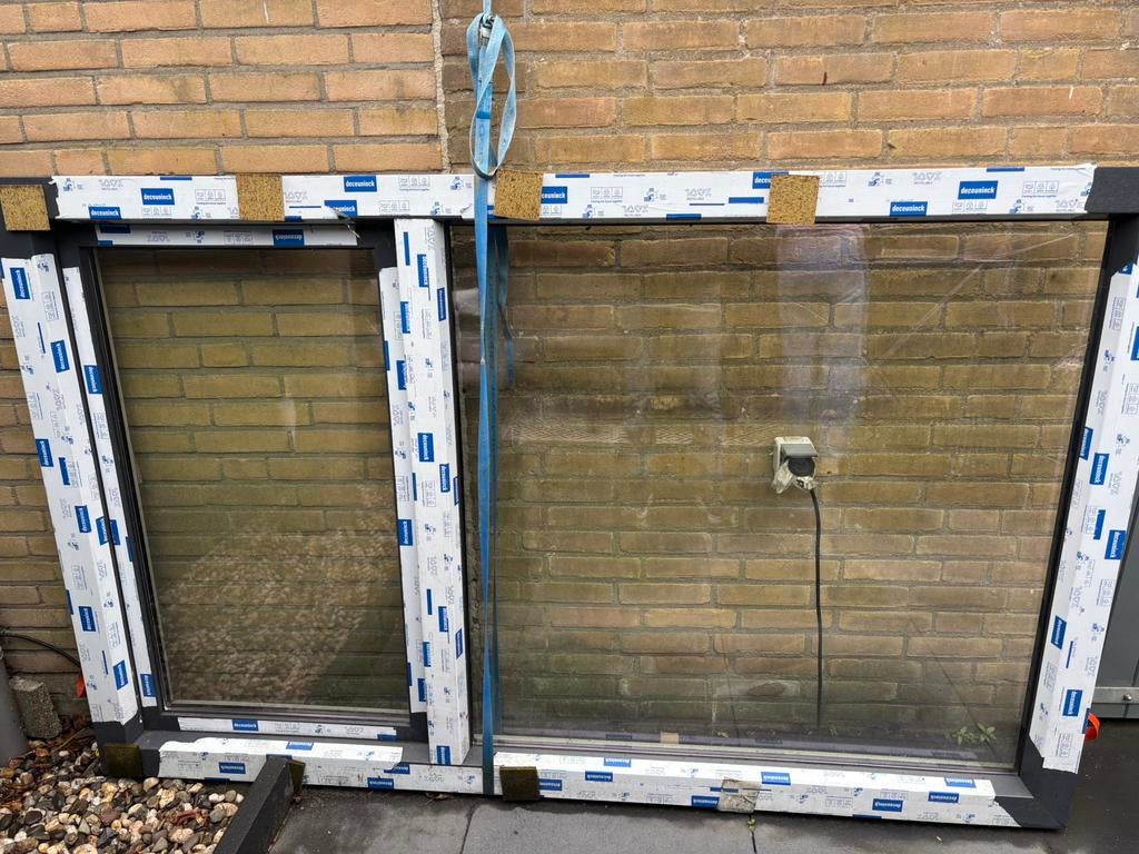 Nieuw kunststof kozijn Ral 7016 afm 2100x1310mm, Gevelraam of Ruit, 80 tot 120 cm, Nieuw, Ophalen of Verzenden