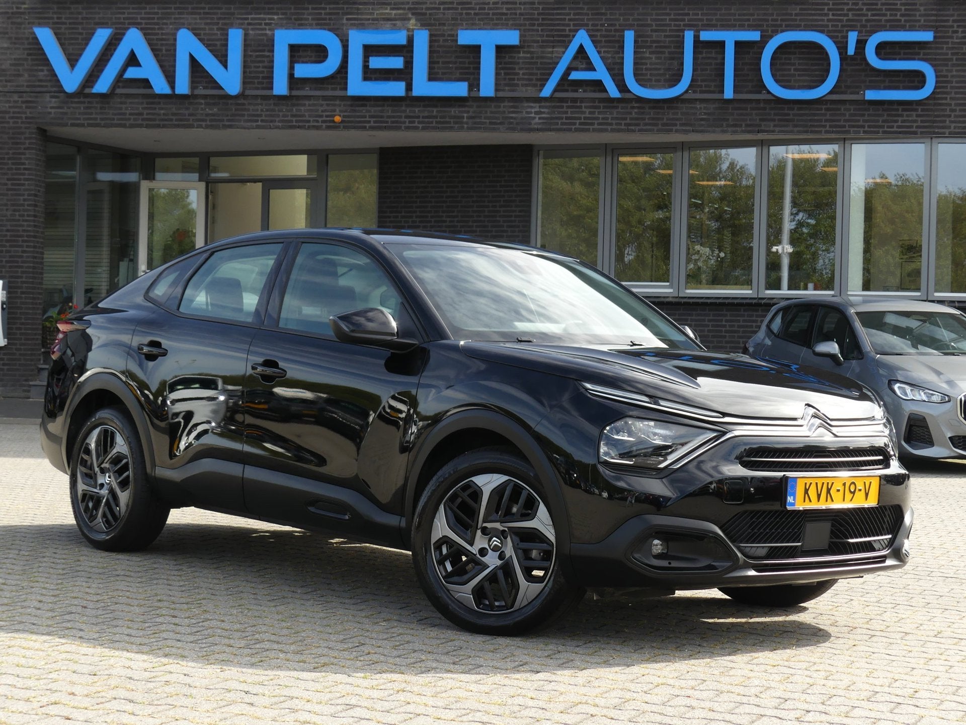 Citroen C4 X 1.2 Puretech EAT8 Automaat 131pk Feel Pack | Ca, Auto's, Dealer onderhouden, Stof, Gebruikt, 1199 cc