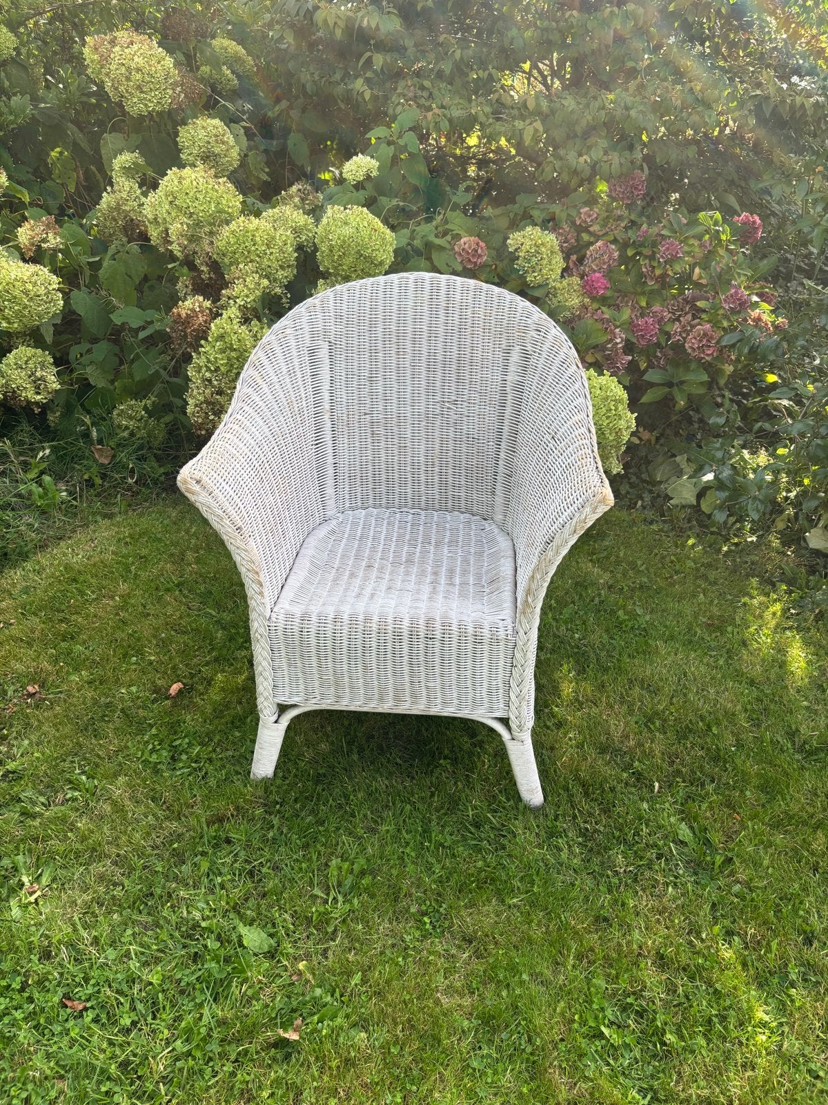 Rieten stoel - Wit, Huis en Inrichting, Ophalen, Gebruikt, Wit, Riet of Rotan