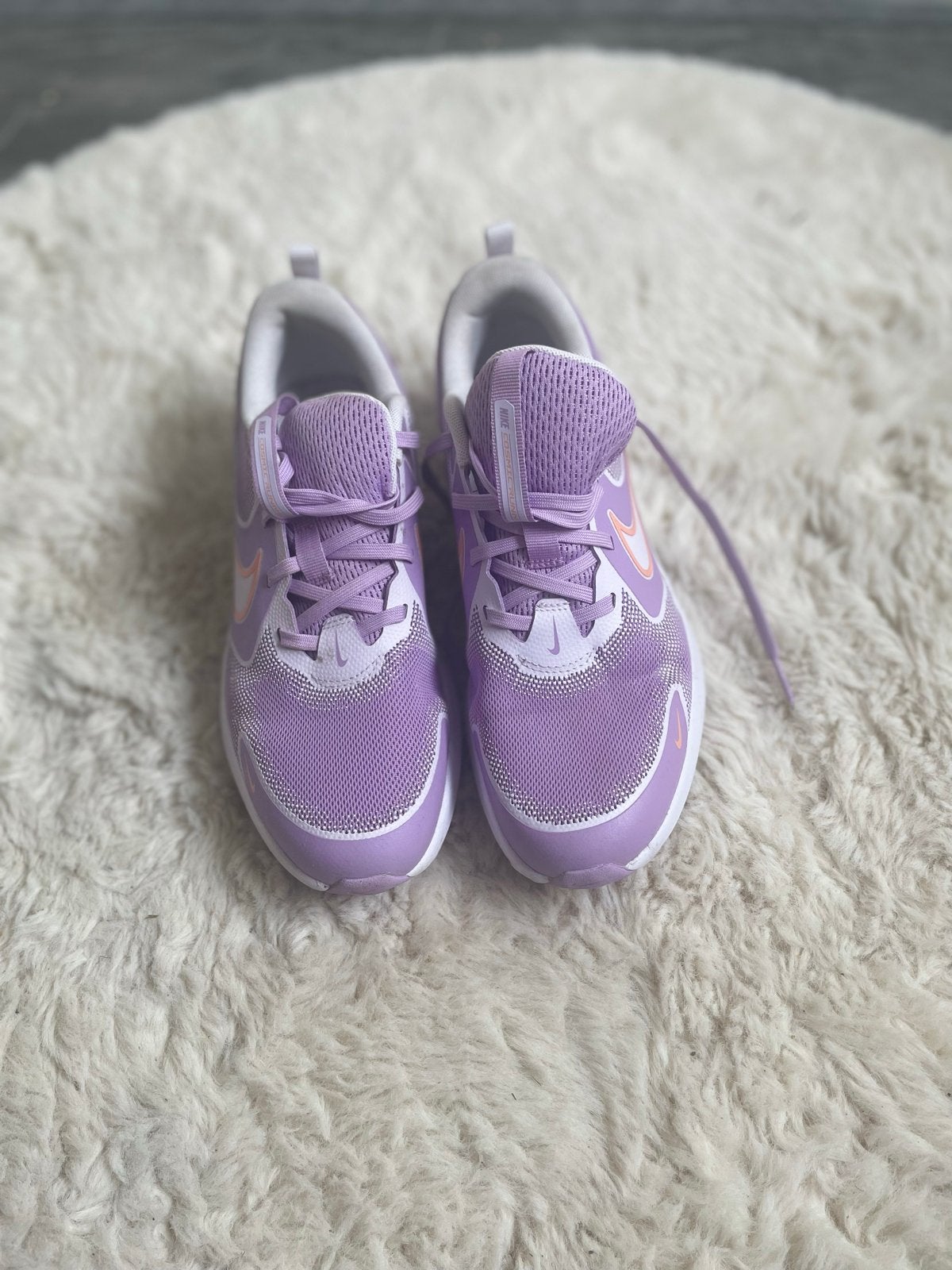 Nike Cosmic Runner Shoes Dames, Ophalen, Overige kleuren, Sneakers of Gympen, Gedragen