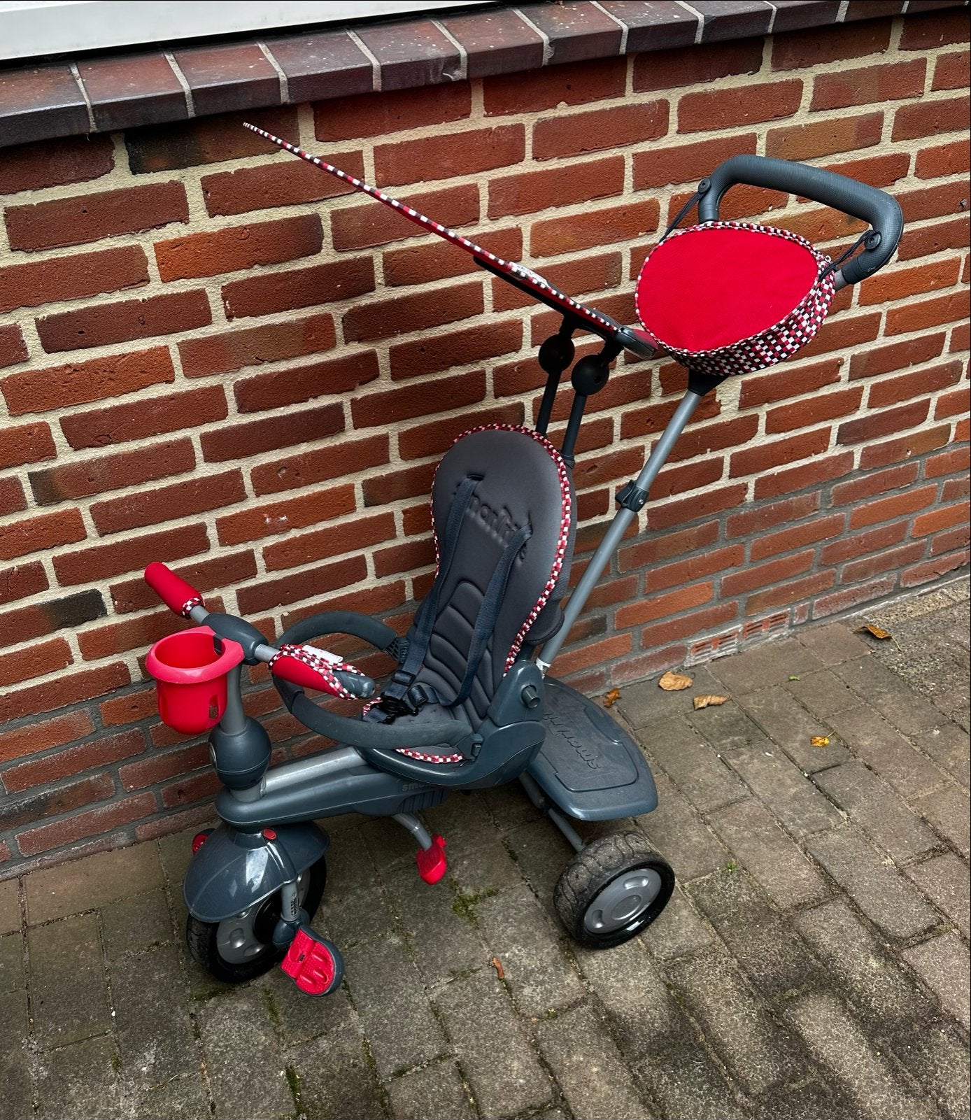 Smart Trike driewieler met duwstang en zonnekap, Ophalen, Zo goed als nieuw, Velgrem, Duwstang