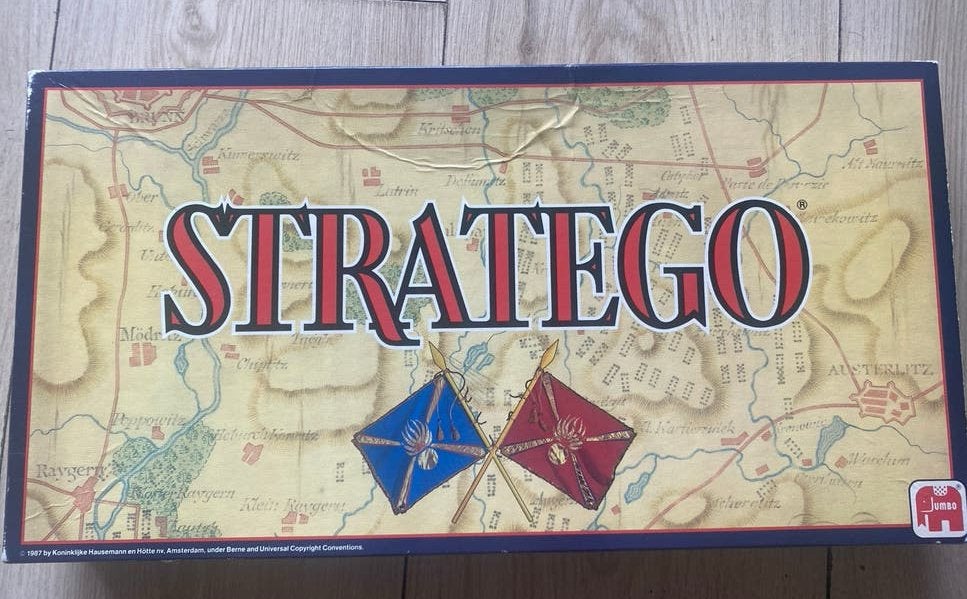 Stratego Bordspel - Klassiek Strategisch Spel, Hobby en Vrije tijd, Gezelschapsspellen | Bordspellen, Gebruikt, Een of twee spelers