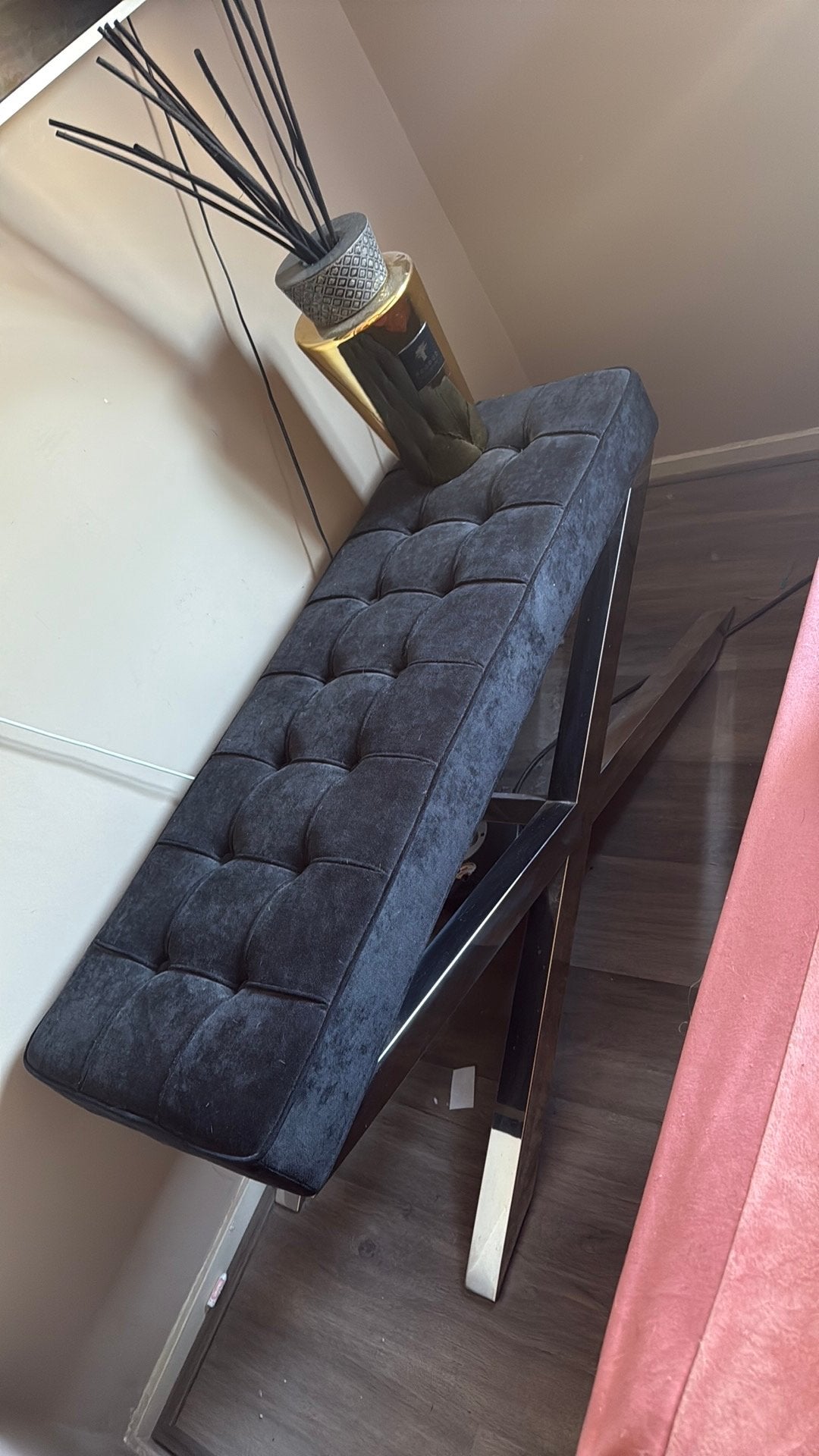 Bankje / side table, Ophalen, Eenpersoons, Zo goed als nieuw, 140 cm