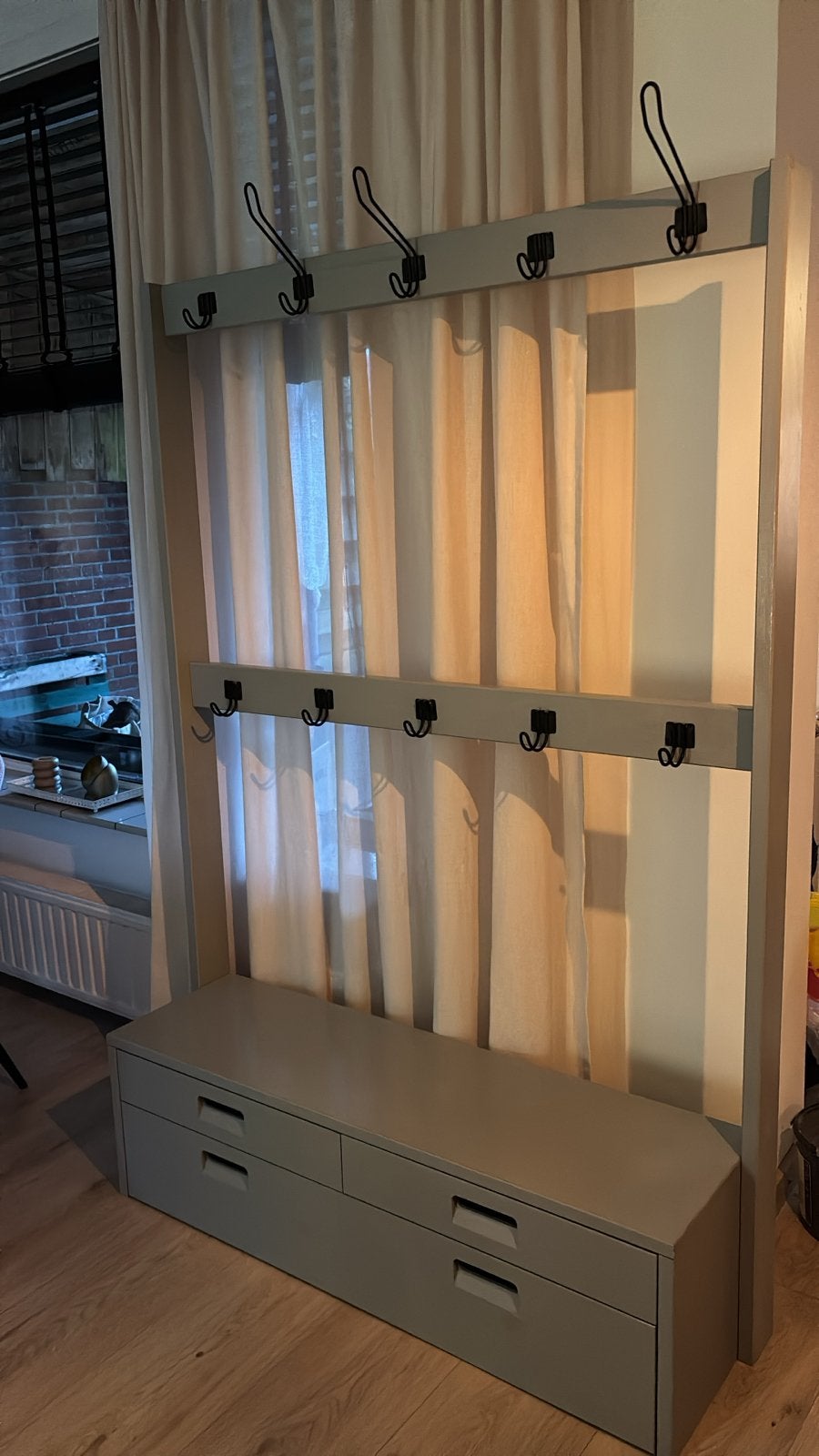 vtwonen / WOOOD Hooked Kapstok met bank & lades (Garderobe), Gebruikt, 150 tot 200 cm, Hout, Ophalen