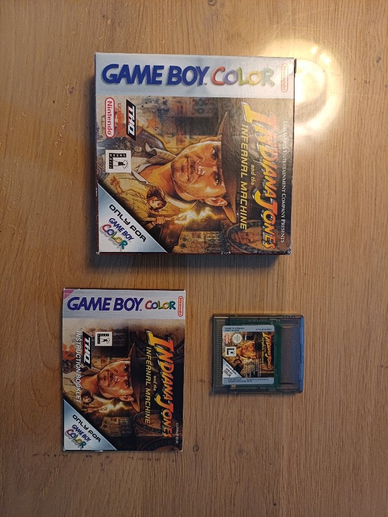 Gameboy Color - Indiana Jones and the infernal Machine, Spelcomputers en Games, Avontuur en Actie, Gebruikt, 1 speler, Ophalen of Verzenden