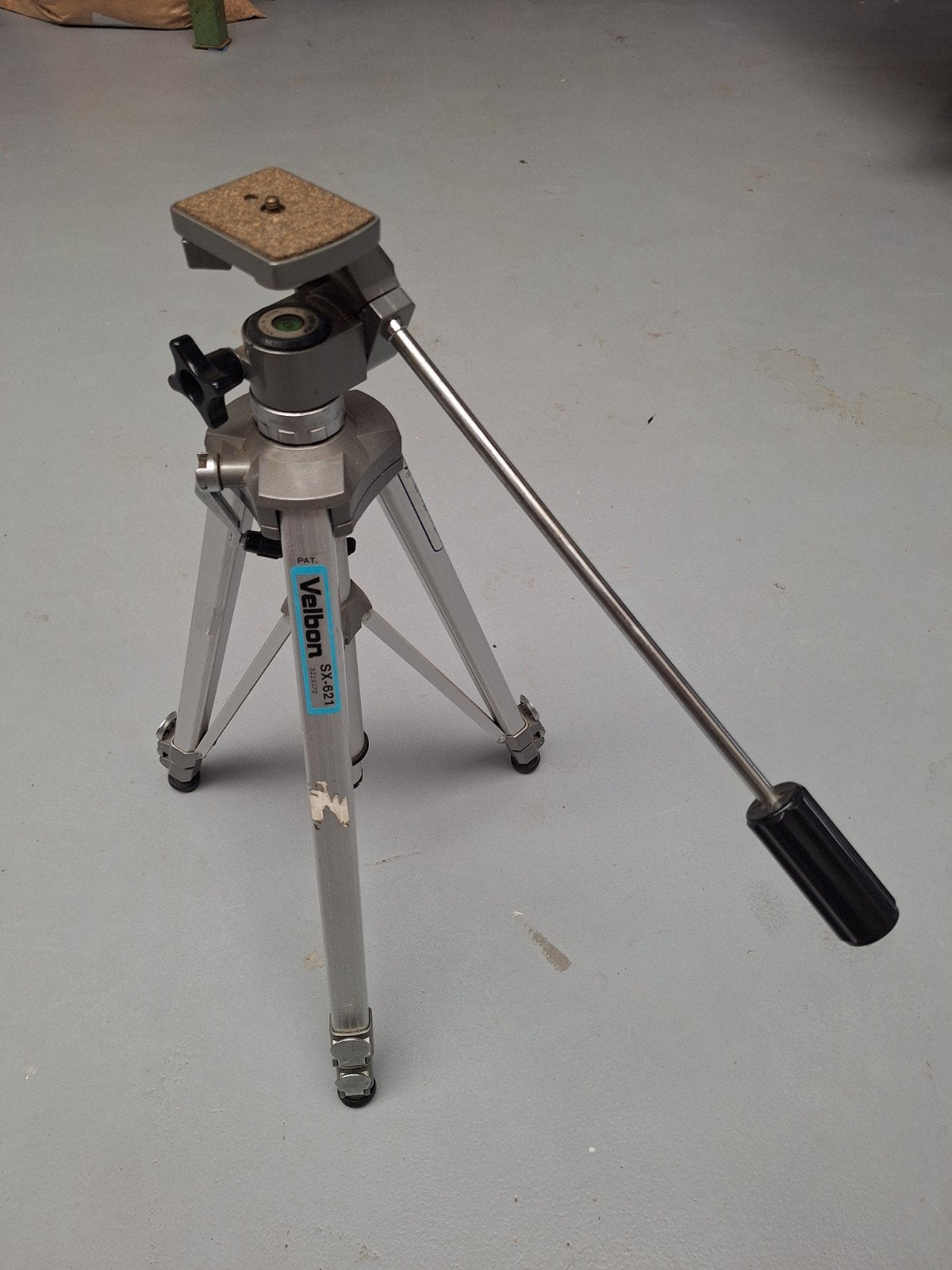 Professioneel  Velbon SX-621 statief camera, Ophalen, Driepoot