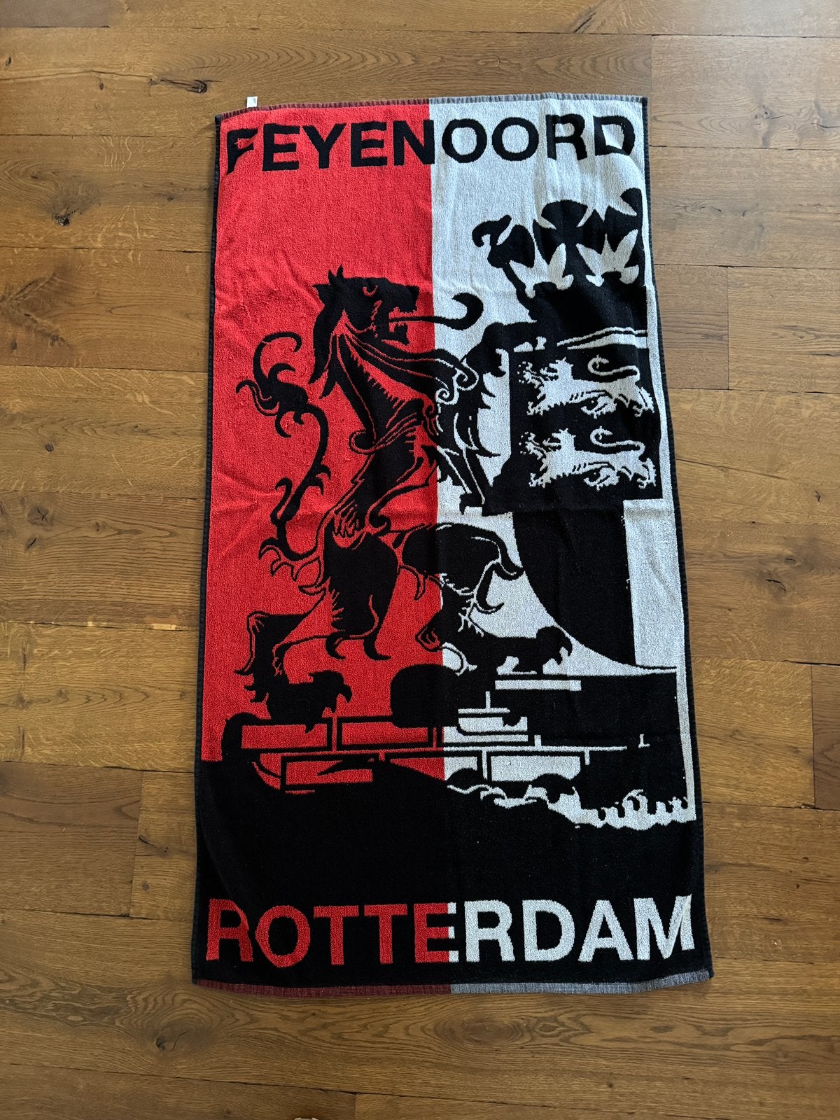 Feyenoord badlaken 140x 70 Nieuw, Ophalen of Verzenden, Zo goed als nieuw, Auto's