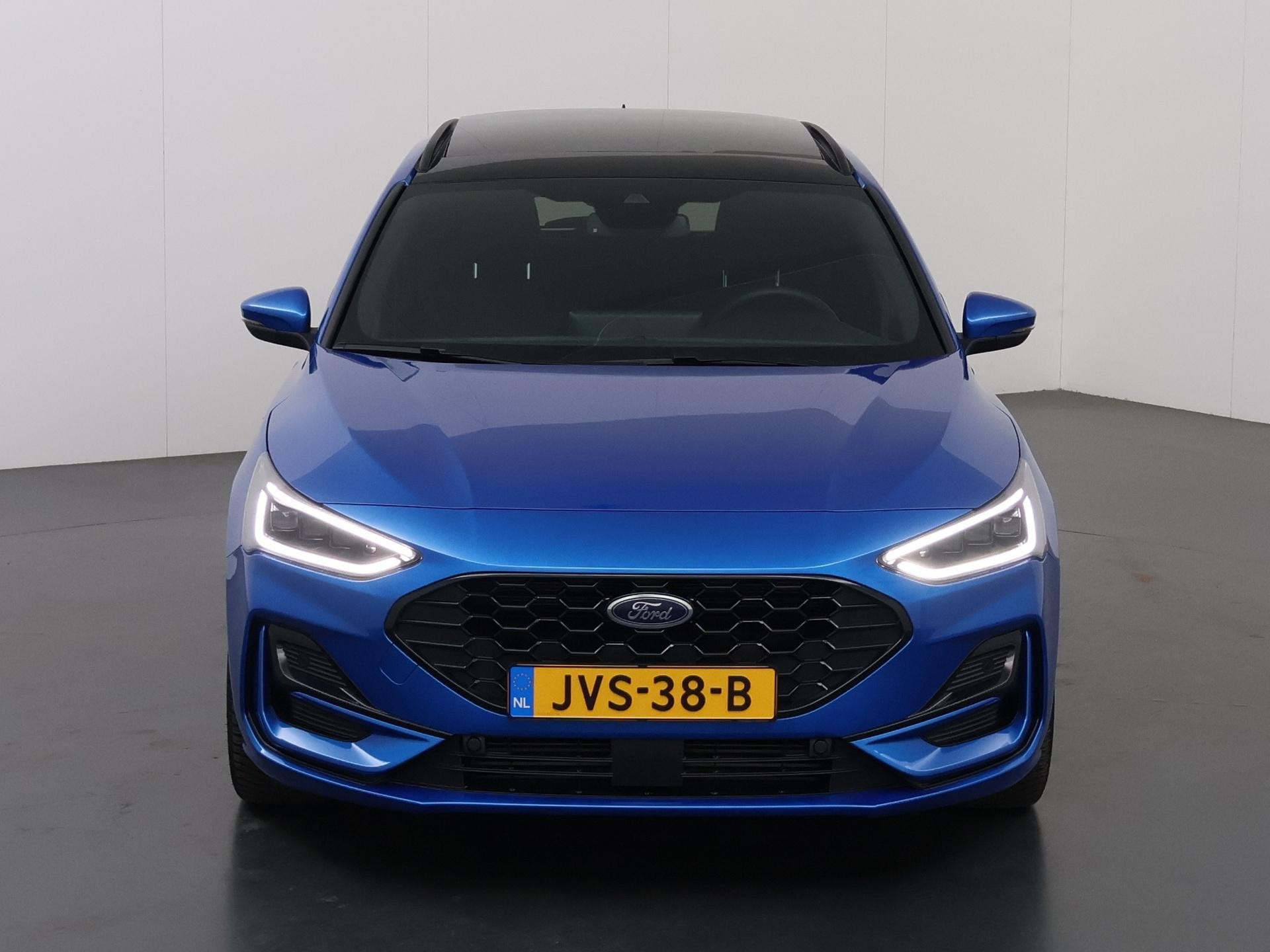 Ford Focus Wagon 1.0 EcoBoost Hybrid ST Line | Afneembare Tr, Stof, Gebruikt, Euro 6, 1404 kg