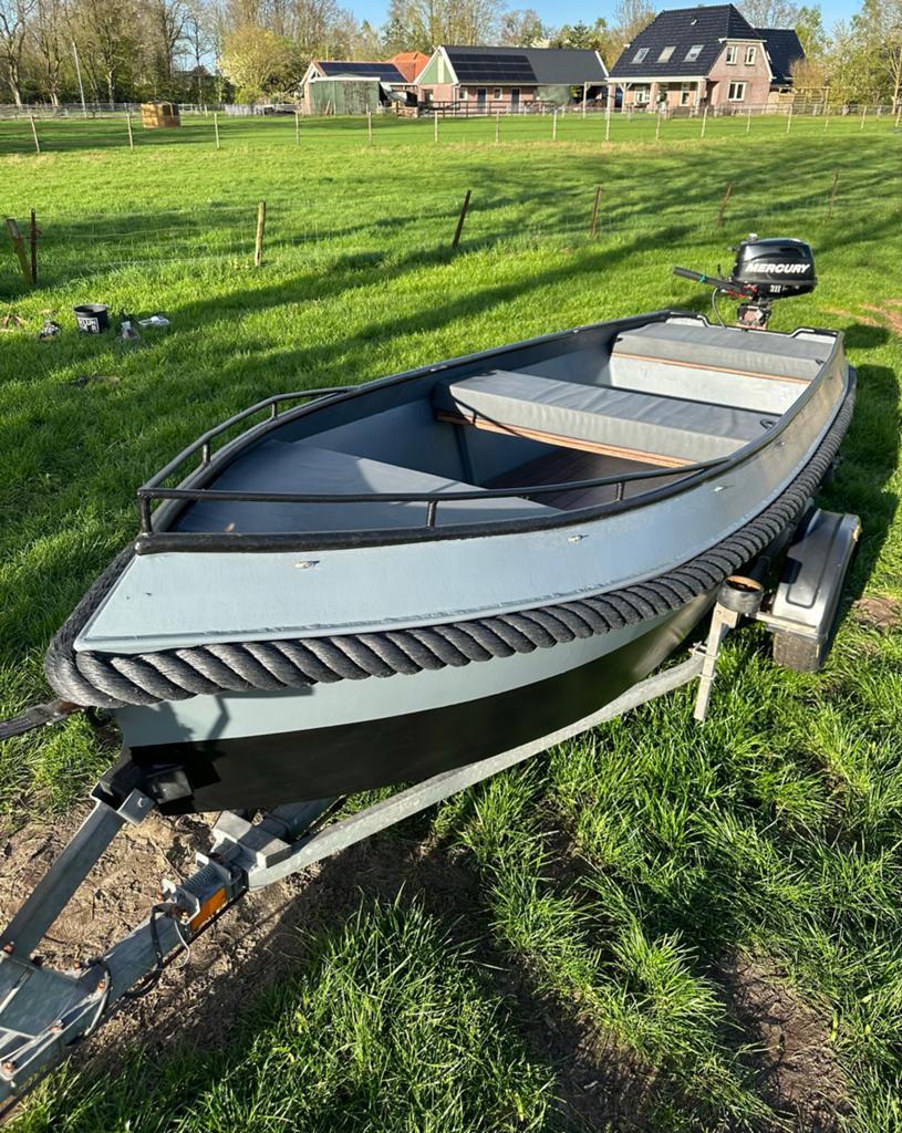 Stalen Sloep met 6pk Mercury en Trailer, Watersport en Boten, Sloepen, Ophalen, Gebruikt, Staal, 6 pk