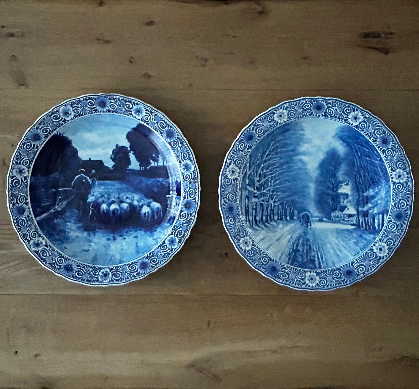 Paar Delfts Blauwe wandschotels XL – De Porceleyne Fles, Ophalen