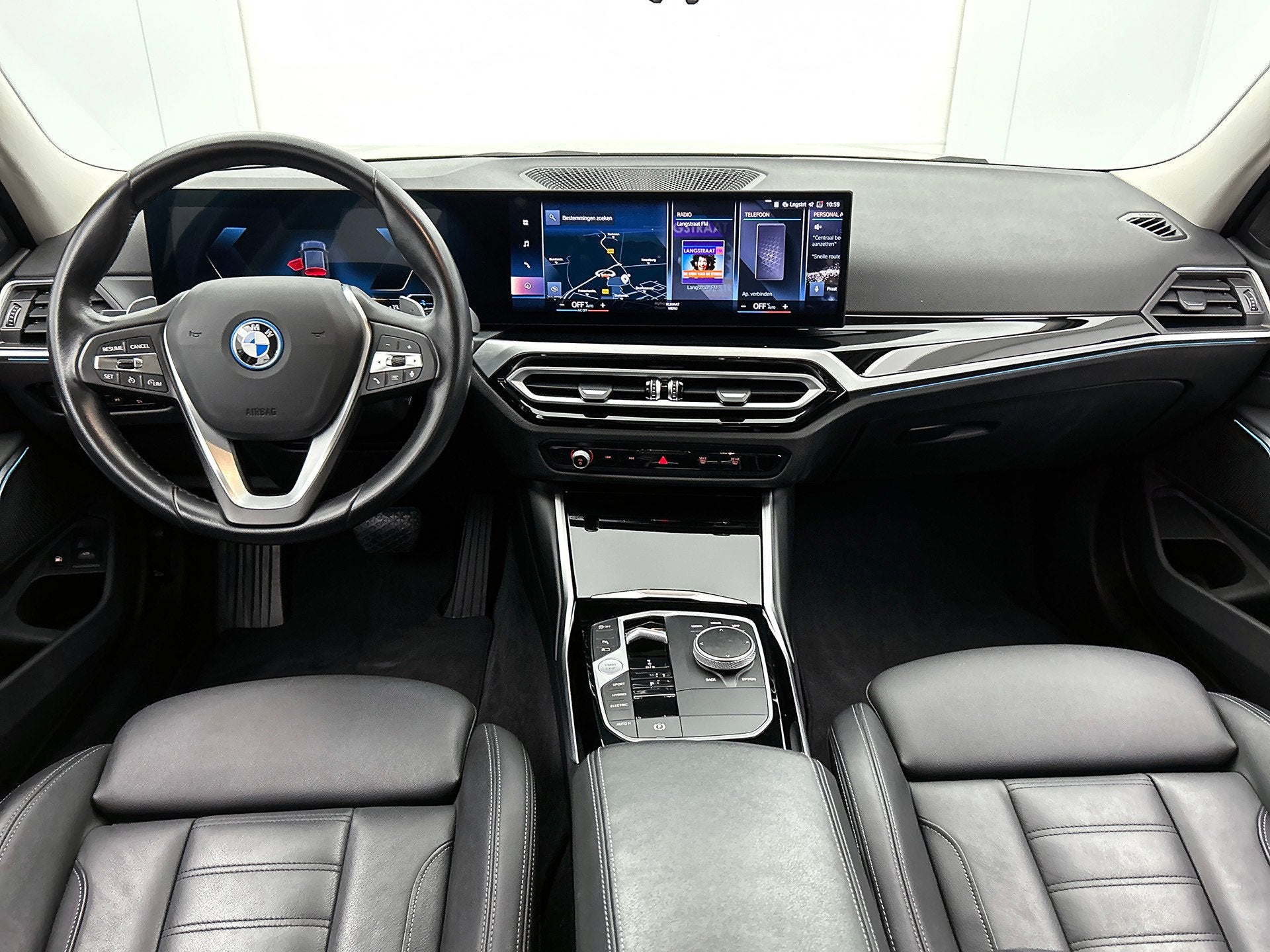 BMW 3-serie Touring 320e (TREKHAAK WEGKLAPBAAR, MEMORY SEATS, Gebruikt, 4 cilinders, 163 pk, Hybride Elektrisch/Benzine