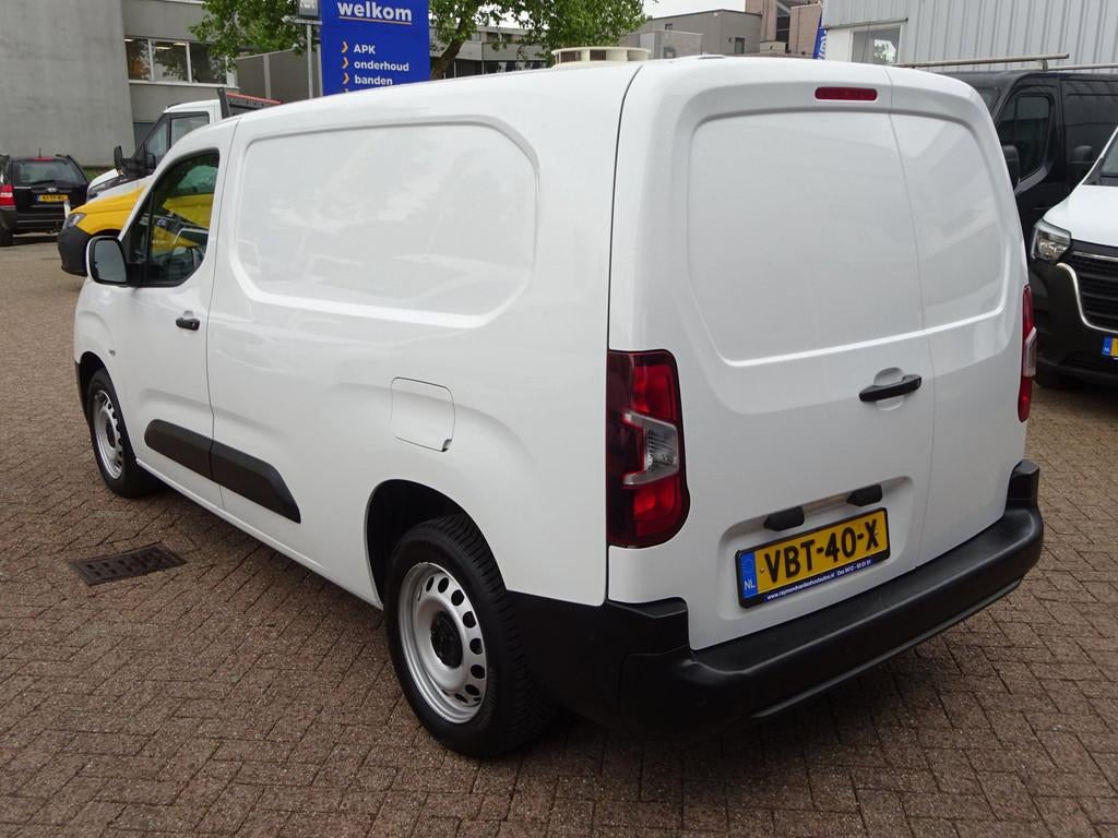 Opel Combo 1.5D L2H1 Edition AIRCO SCHUIFDEUR NAVI, Gebruikt, 4 cilinders, Wit, 1377 kg