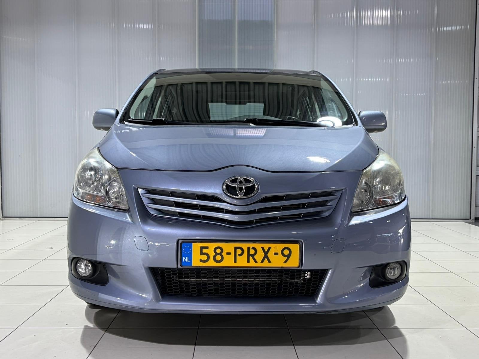 Toyota Verso 1.8 VVT-i Business 7p. 7 Persoons Automaat, Tre, Auto's, Toyota, Euro 5, Gebruikt, 4 cilinders, Blauw