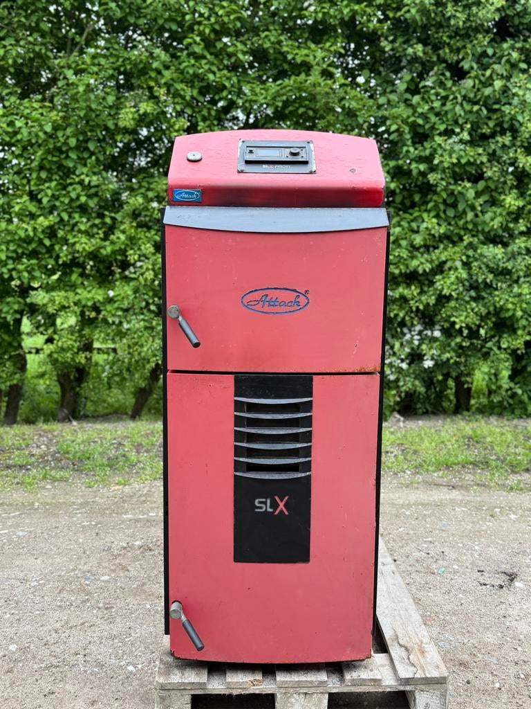 Attack SLX Profi 35kw Houtvergasser, Gebruikt, Www.cvheat.com, Houtkachel, Attack slx profi 35kw