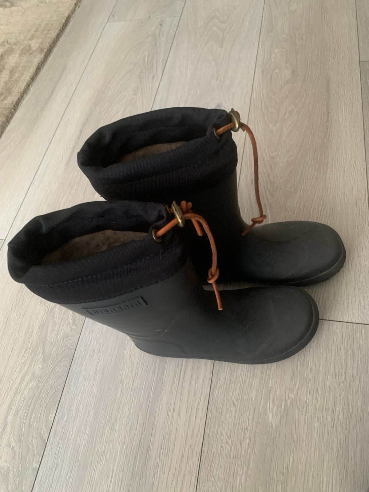 Diverse schoenenpakket: laarzen, sneakers, waterschoenen, sa, Ophalen of Verzenden, Gedragen, Overige kleuren, Overige typen