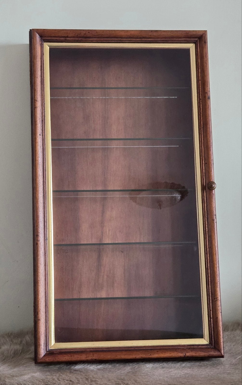 Mooie houten wandvitrinekast met 5 glazen legplanken, Huis en Inrichting, Kasten | Vitrinekasten, Gebruikt, Ophalen