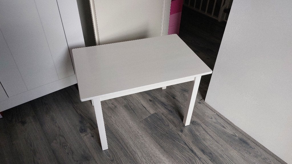 kindertafel wit Sundvik Ikea, Ophalen, Gebruikt, Tafel(s)