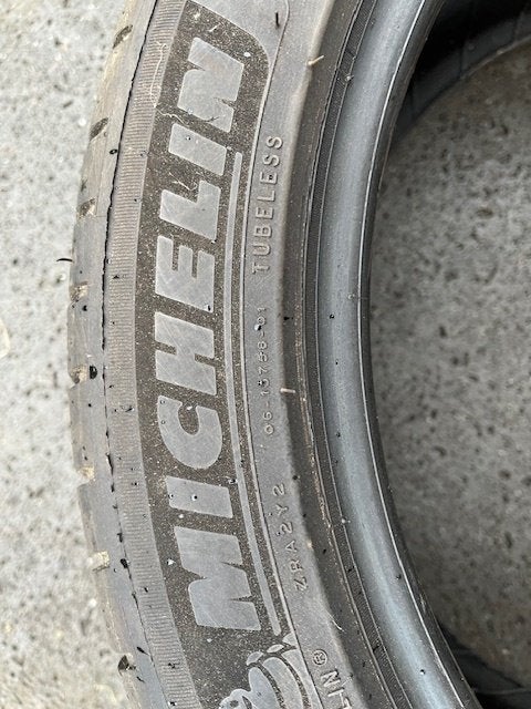 Michelin zomerband 235/45/ZR18, Ophalen, Gebruikt