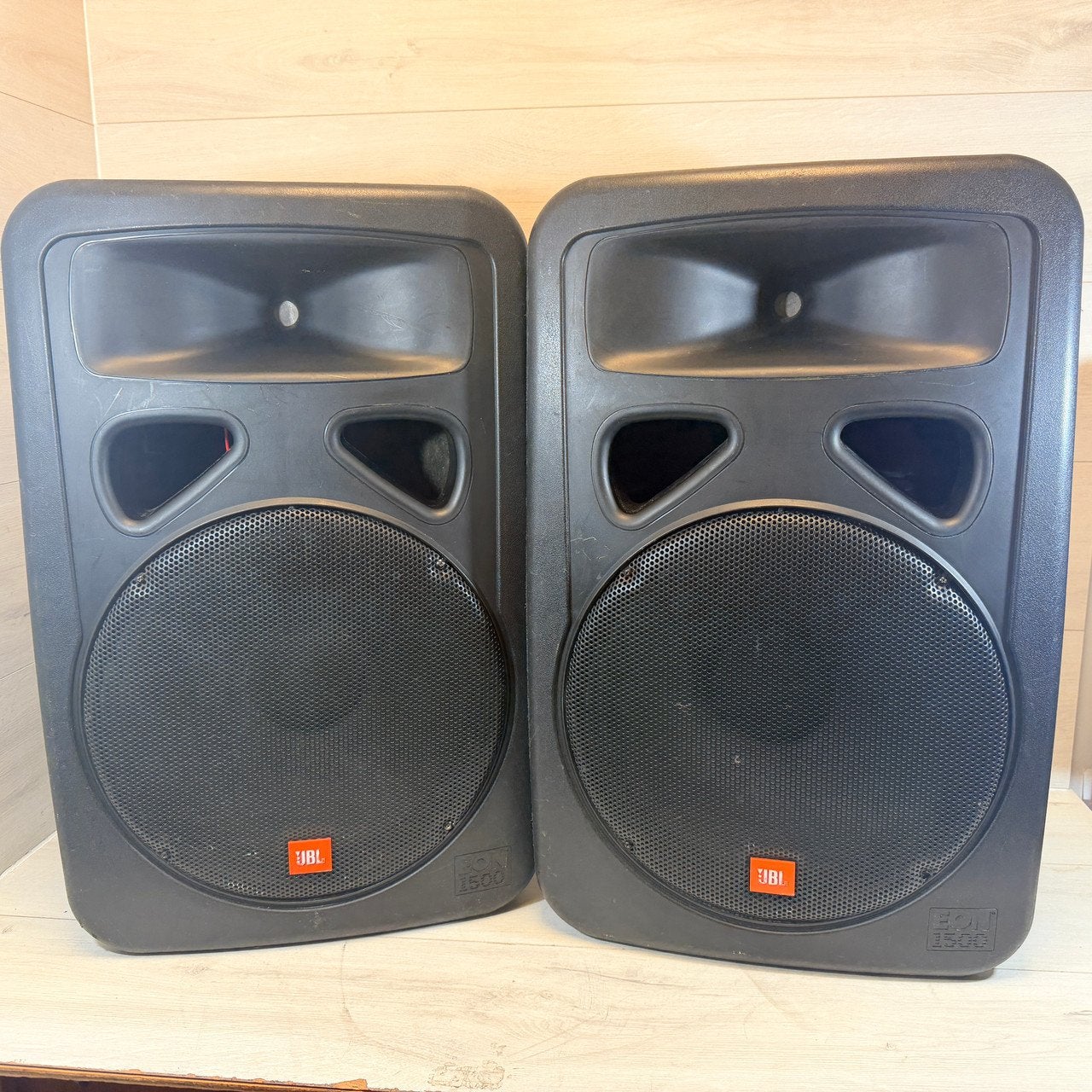 JBL EON 1500 Passieve PA Speakerset (2 stuks), Audio, Tv en Foto, Luidsprekers, Gebruikt, Speakerset, 150 watt of meer, JBL, Geschikt voor surround/home cinema