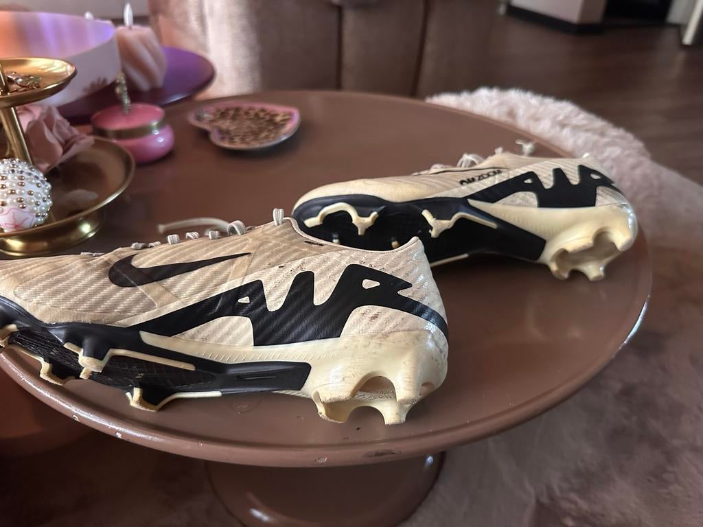 Voetbalschoenen maat 39 - Nike Zoom Mercurial, Ophalen of Verzenden, Gebruikt, Schoenen