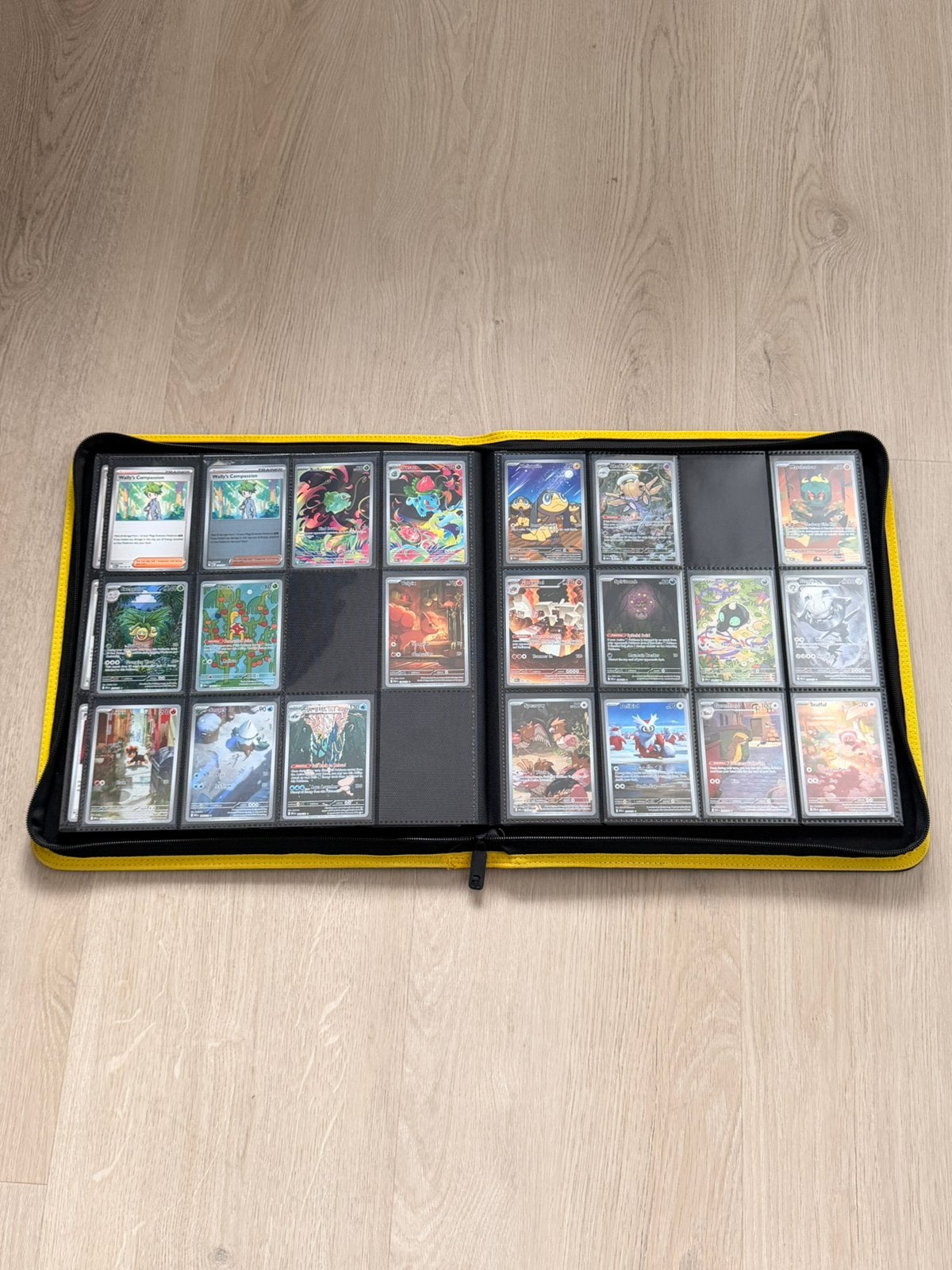Pokemon Mega Evolutions masterset 90%, Ophalen, Zo goed als nieuw