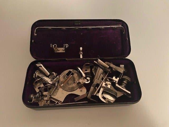Pfaff naaimachine voetjes in origineel blik, Ophalen of Verzenden, Gebruikt, Naaimachine, Pfaff