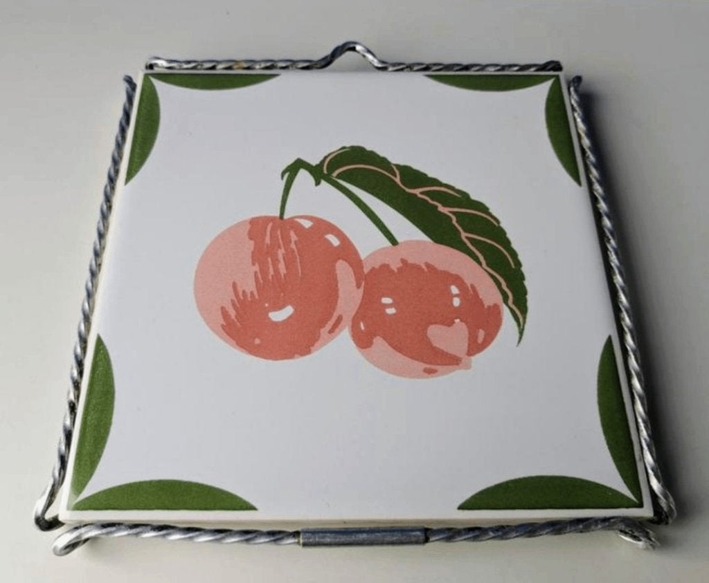 Vintage onderzetter met tegel/England, Huis en Inrichting, Woonaccessoires | Onderzetters, Ophalen of Verzenden, Pannenonderzetter