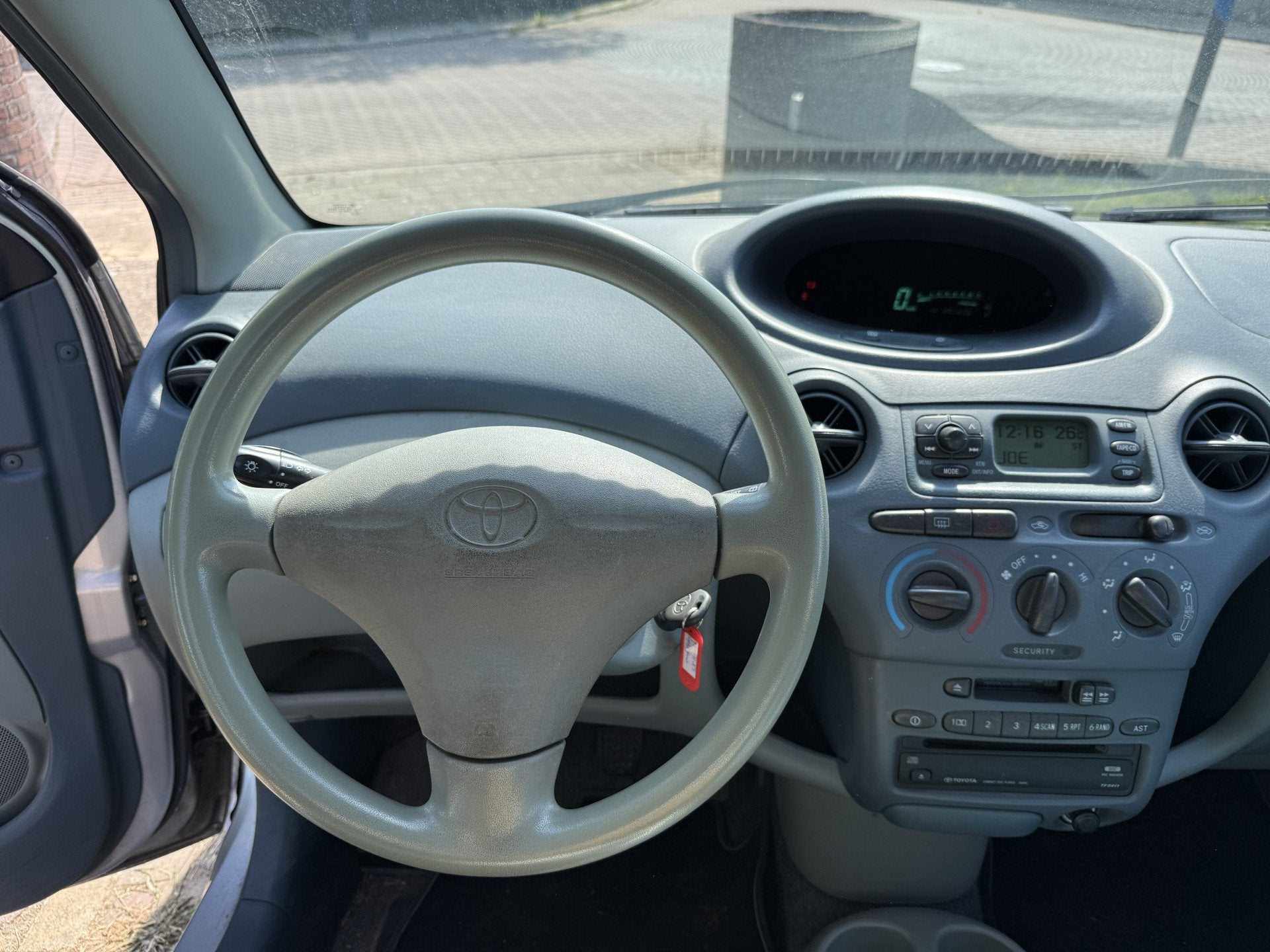 Toyota Yaris 1.3-16V VVT-i Sol Centr. Vergr / Elektr. ramen, foto 8