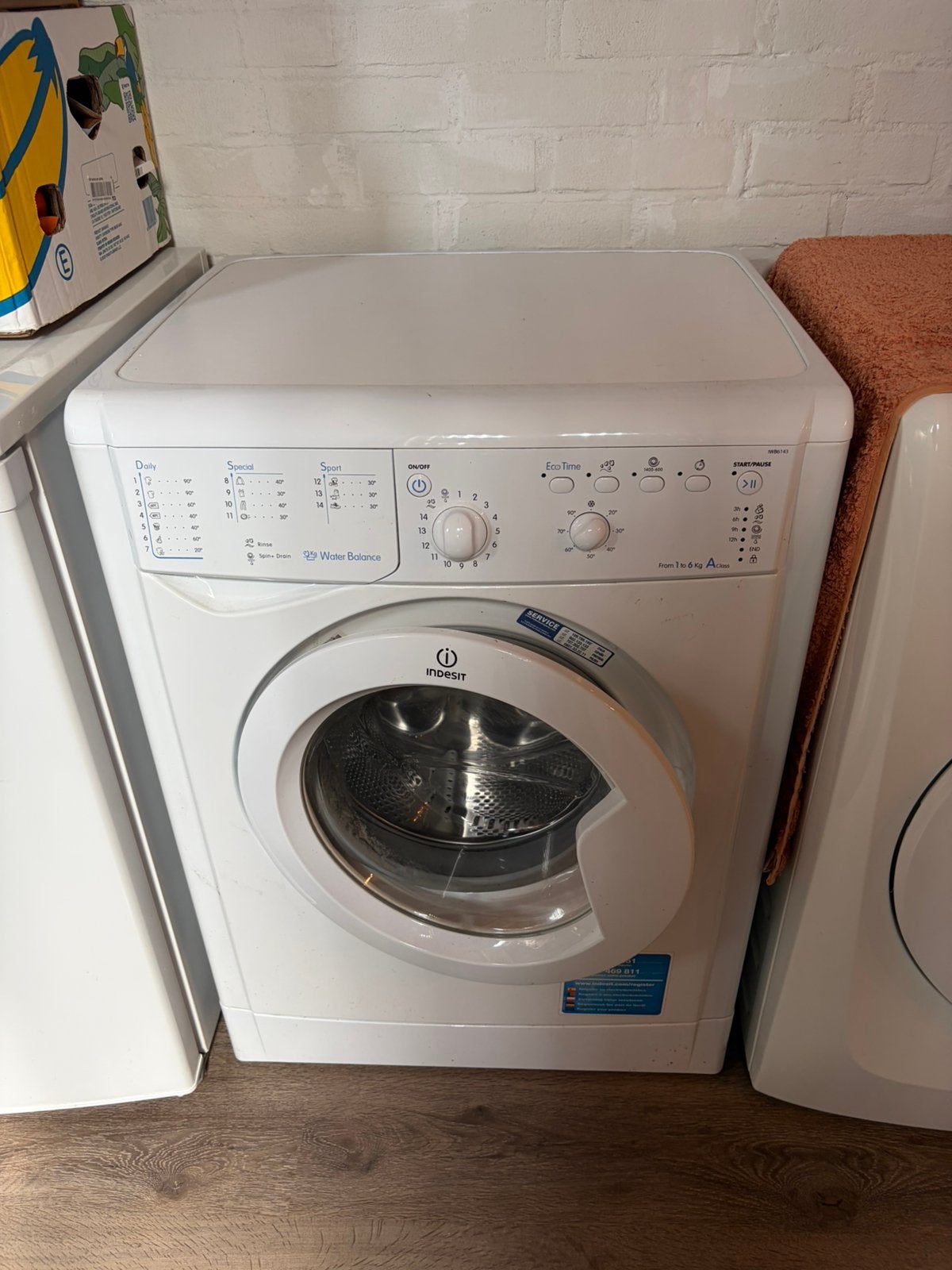 Indesit wasmachine, Ophalen, Gebruikt, 85 tot 90 cm, 1200 tot 1600 toeren