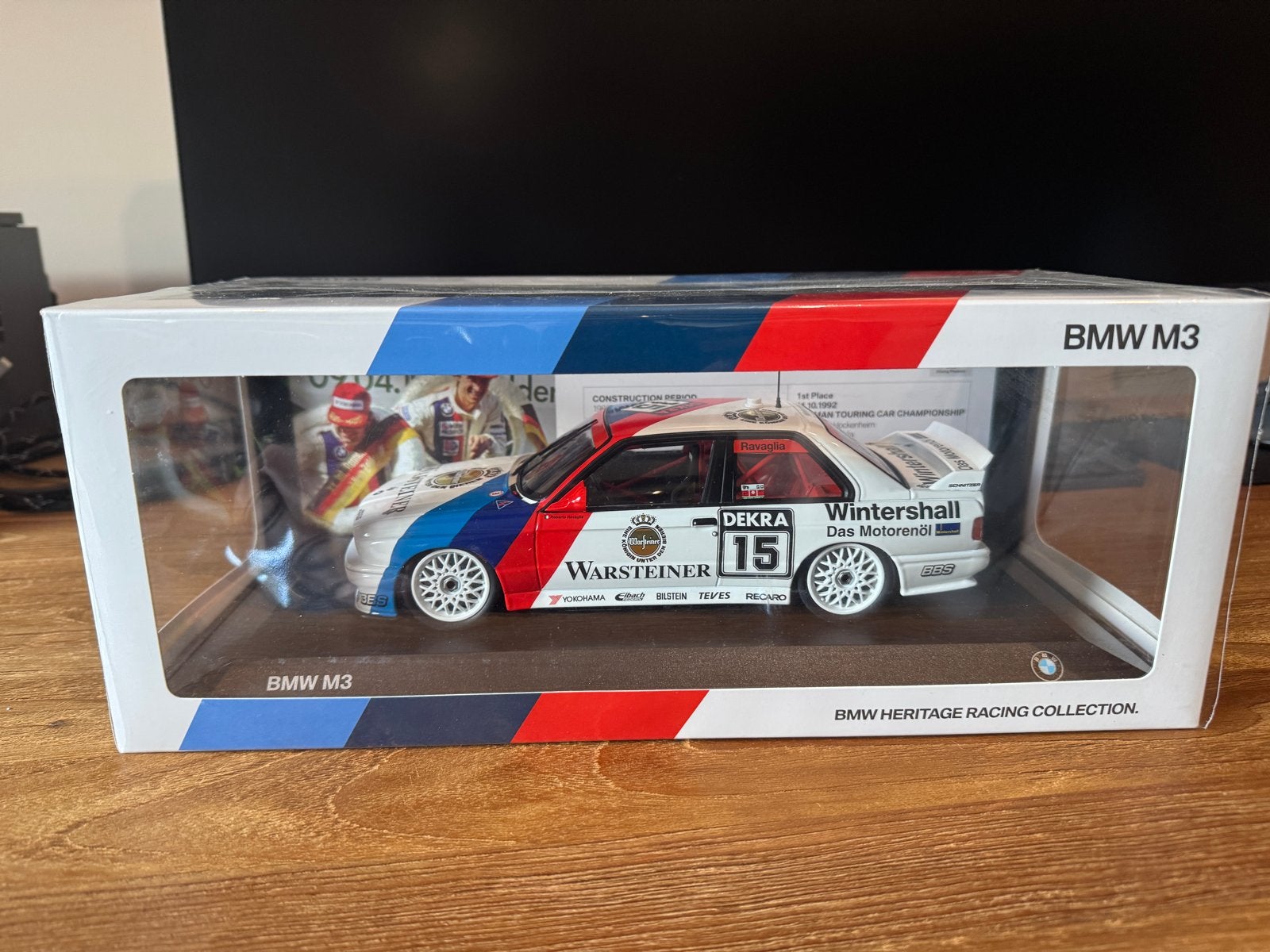 BMW M3 E30 Ravaglia 1992 Minichamps 1:18 dealer versie, Ophalen of Verzenden, Nieuw, Auto, MiniChamps