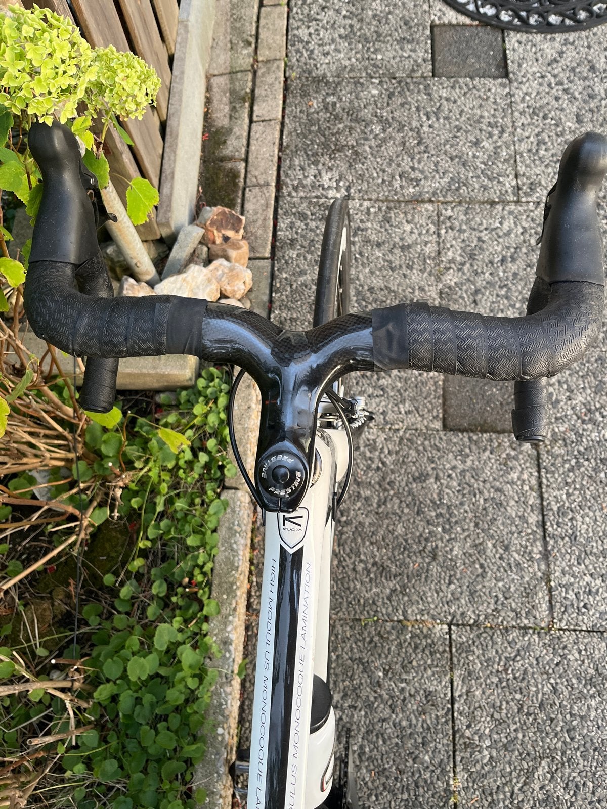 Foto 9 van Kuota Kharma racefiets - Carbon frame - Shimano Ultegra
