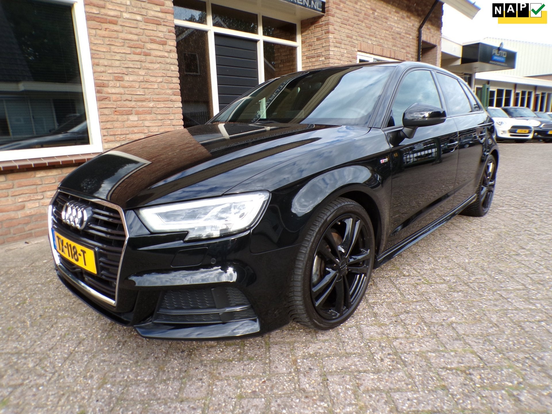 Audi A3 Sportback 30 TFSI Sport S Line Edition, Auto's, Voorwielaandrijving, Dealer onderhouden, Gebruikt, 1165 kg
