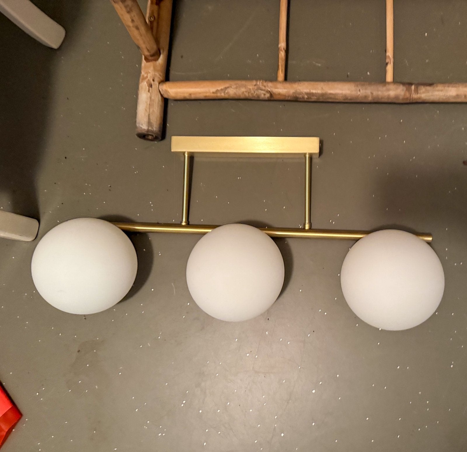 Plafondlamp Messing met glazen bollen van Kave Home, Ophalen, Nieuw