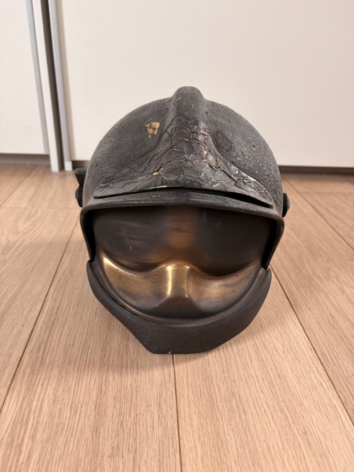 Vintage Brandweerhelm - Oud Model, Ophalen of Verzenden, Gebruikt