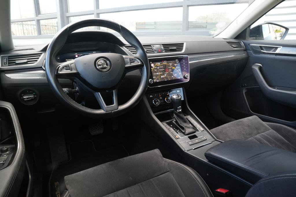 Skoda Superb 1.5 TSI ACT Business Edition Adaptieve Cruise V, Auto's, Skoda, 730 kg, 4 cilinders, 150 pk, Zwart