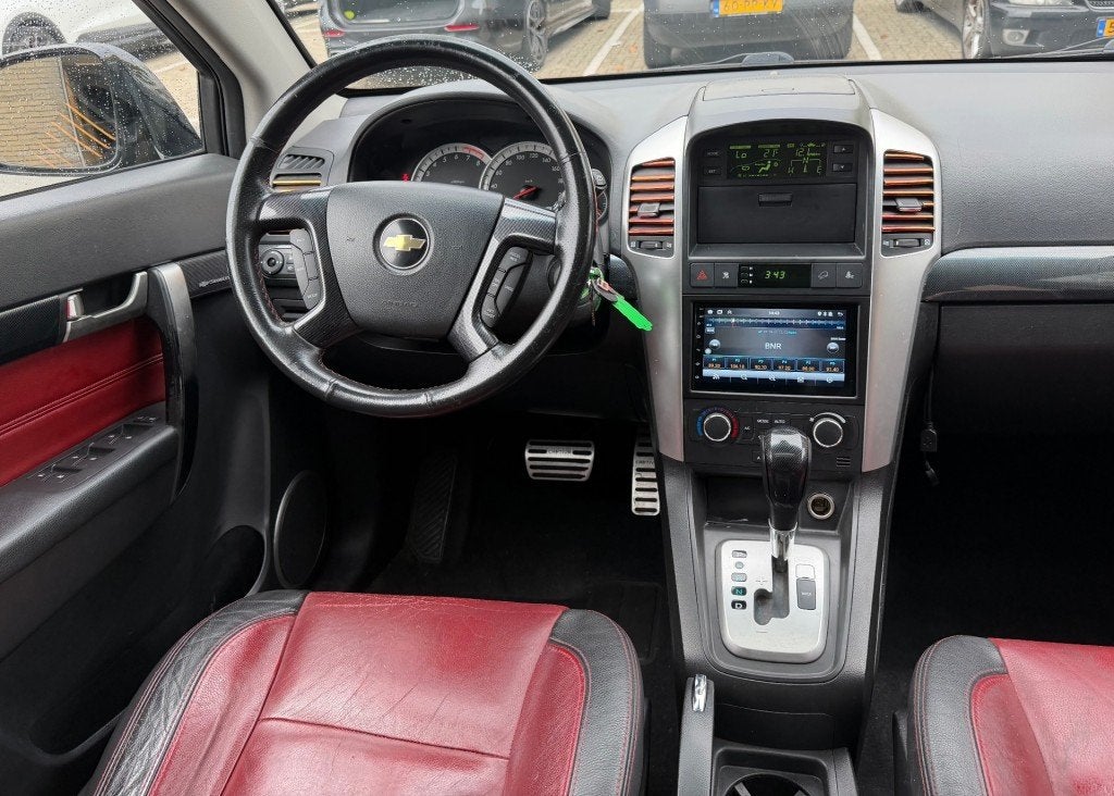 Chevrolet CAPTIVA 3.2i Sport 7PERS AUT 4WD NETTE AUTO RIJDT, Auto's, 1780 kg, 3195 cc, Gebruikt, 2000 kg