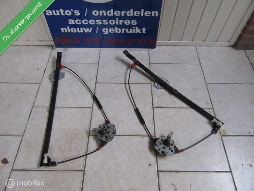 Raammechaniek VW Transporter T4  rechts, Auto-onderdelen, Gebruikt, Volkswagen, Ophalen of Verzenden, Volkswagen