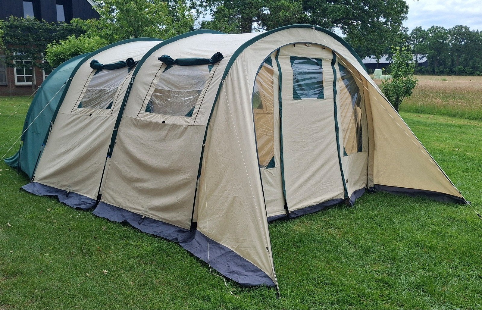 Ruime Obelink 6-persoons tunneltent - Ideaal voor familie, Ophalen, Gebruikt, Tot en met 6
