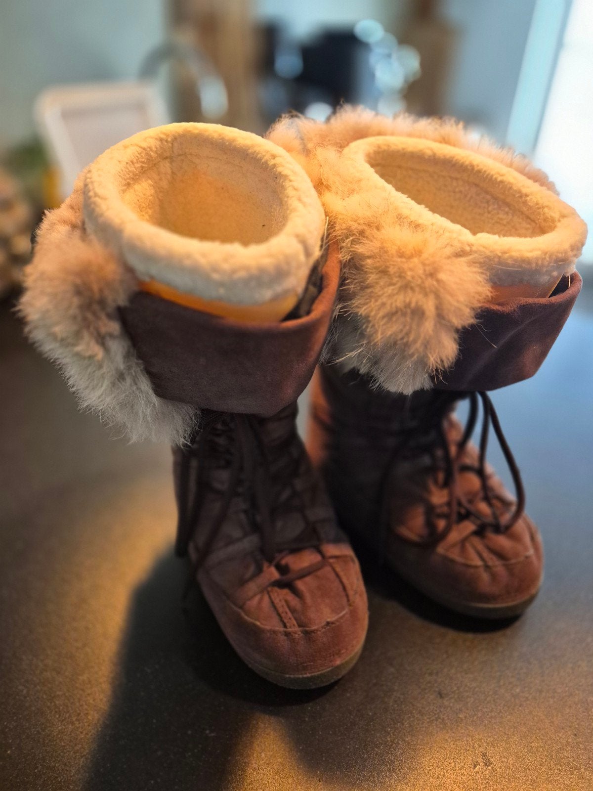 Bruine Snowboots met Bont - Maat 38-40, Ophalen of Verzenden, Zo goed als nieuw, Bruin, Hoge laarzen