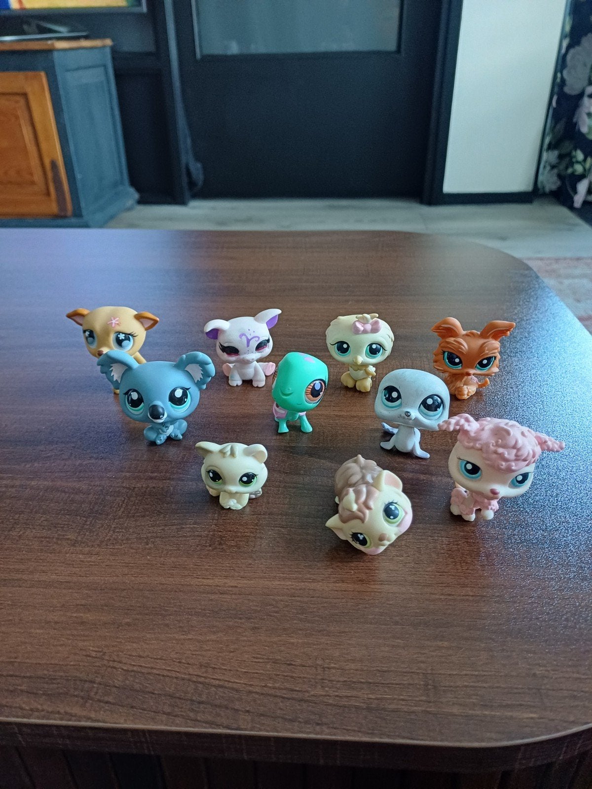 10 littlest pet shop poppetjes, Ophalen of Verzenden, Zo goed als nieuw