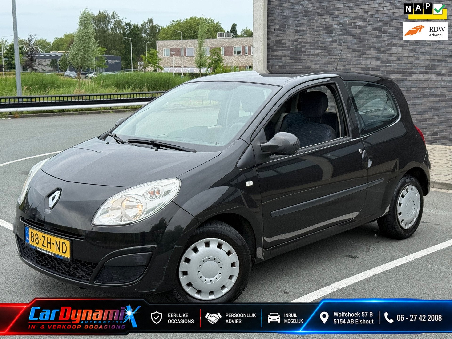 Renault Twingo 1.2 Authentique | Airco | Zuinig | Rijd Schak, Voorwielaandrijving, Twingo, Gebruikt, 31 €/maand